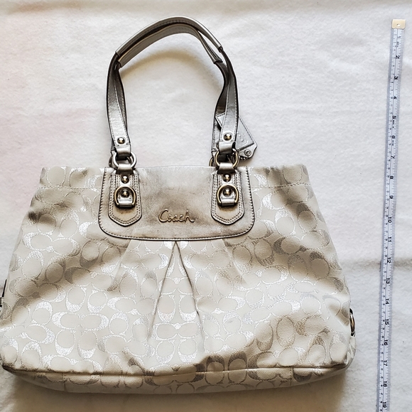 Coach Canvas Handbag - Picture 5 of 7